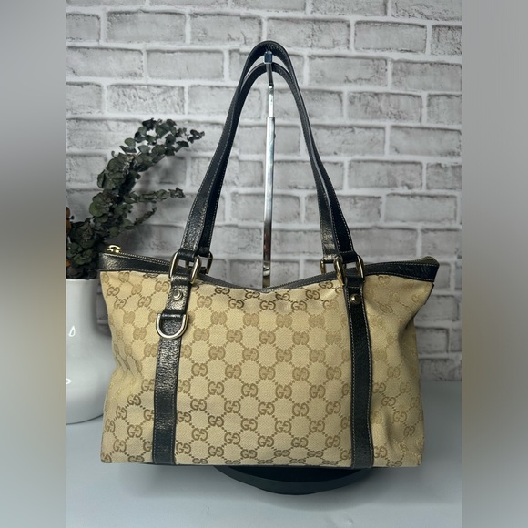 Like for notification. Share Show Sundays at 8am EST and Saturdays at 10am. 🛍️ - Picture 4 of 17